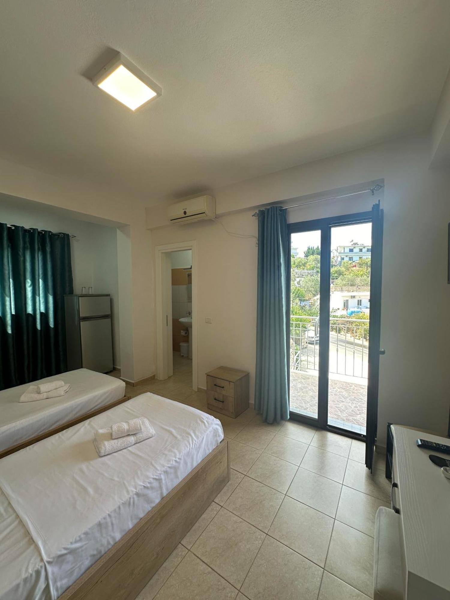 Twins Hotel Ksamil Exterior foto